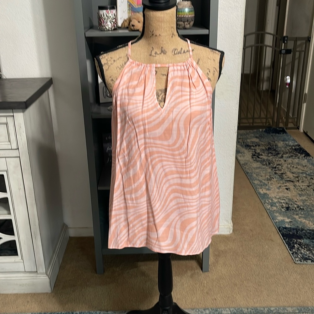 NWT Nine West top size L